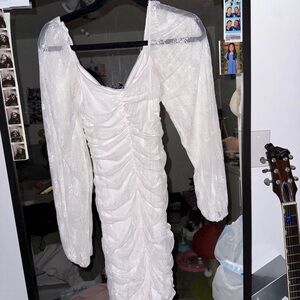 Ruched white lace long sleeve bodycon dress